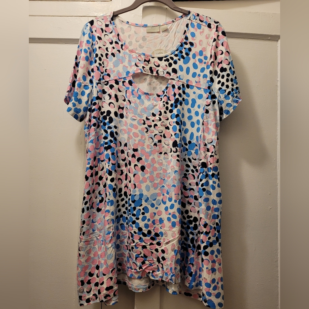 NWT, Size 14, Zim & Zoe by City Chic foil print top